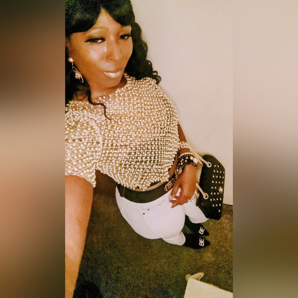 Meet your Posher, Candice